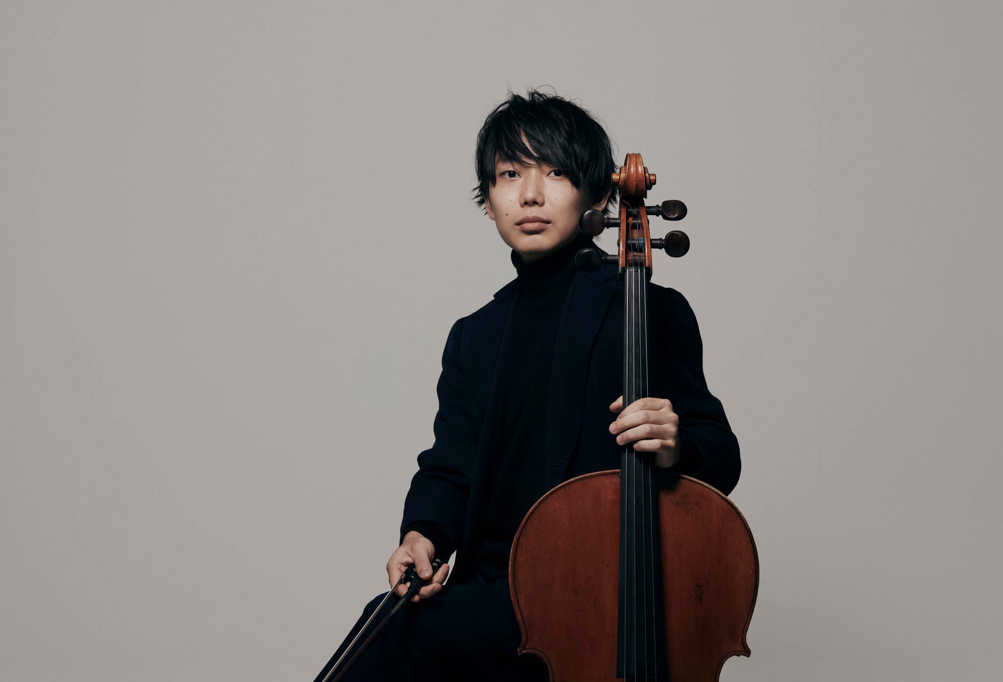 チェロ　佐藤晴真